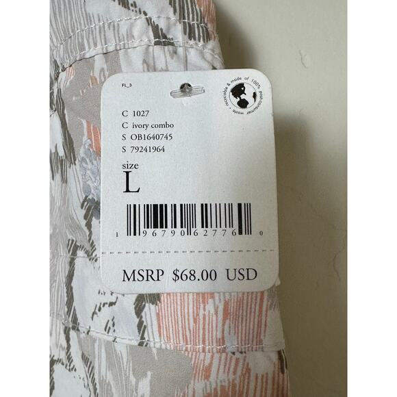 Free People NWT Women’s In The Wild Printed Hiking Active Shorts size Large - Picture 5 of 9